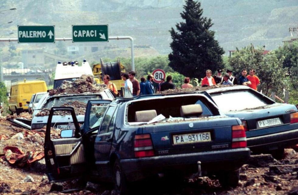 Photo of a car accident.