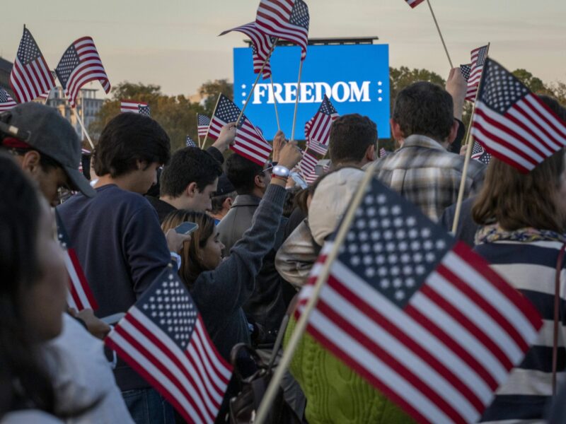 Photo of a crowd gathered to watch the U.S. presidential debate between Kamala Harris and Donald Trump in Washington on Septembre 10, 2024.