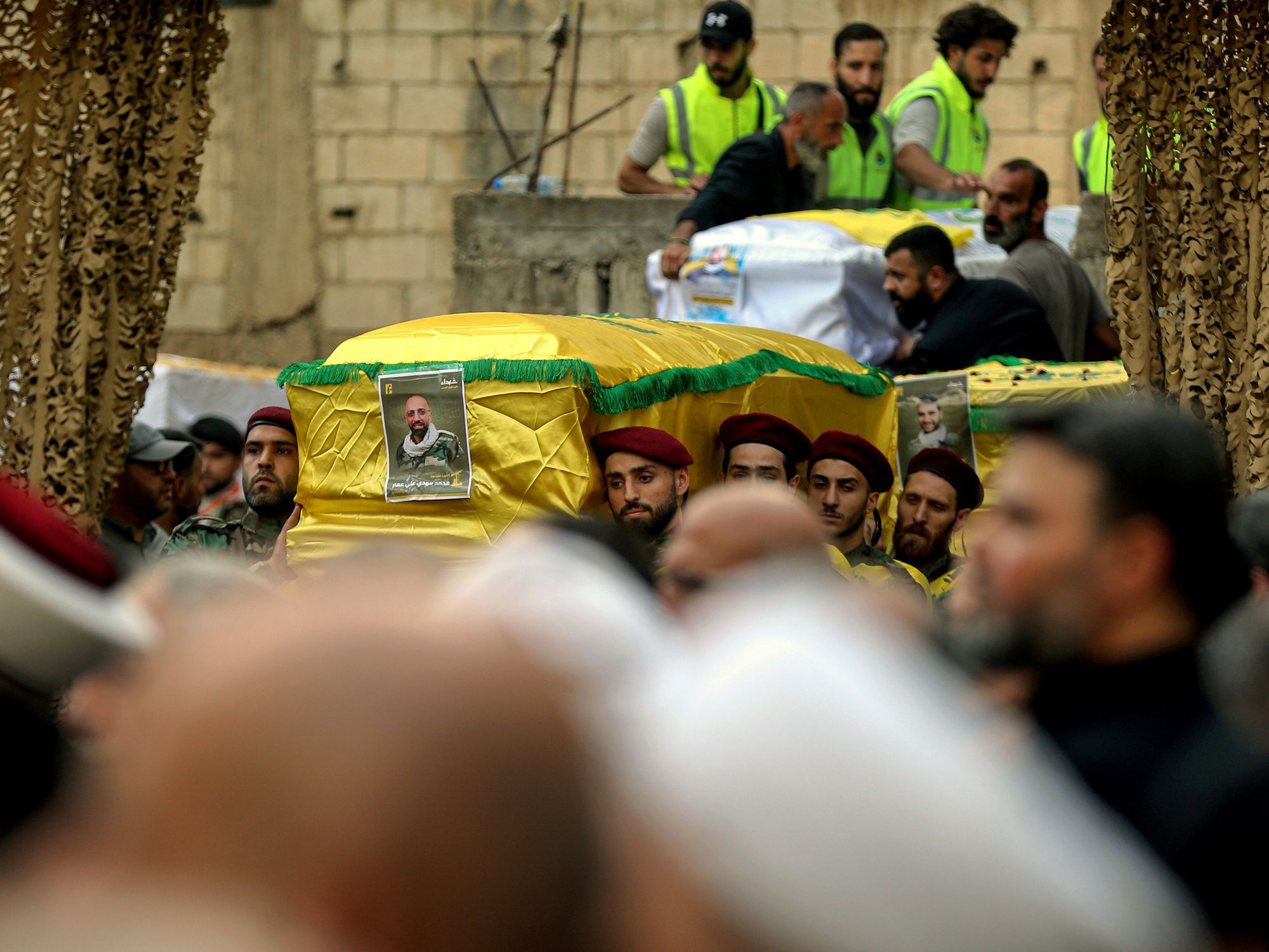 photo of a funeral