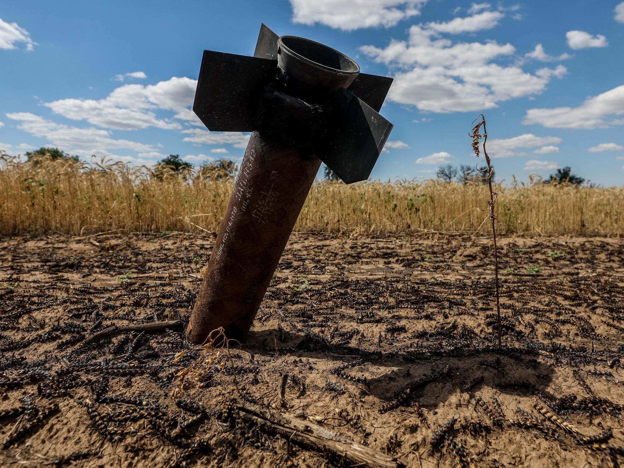 Photo of a missile in the dirt