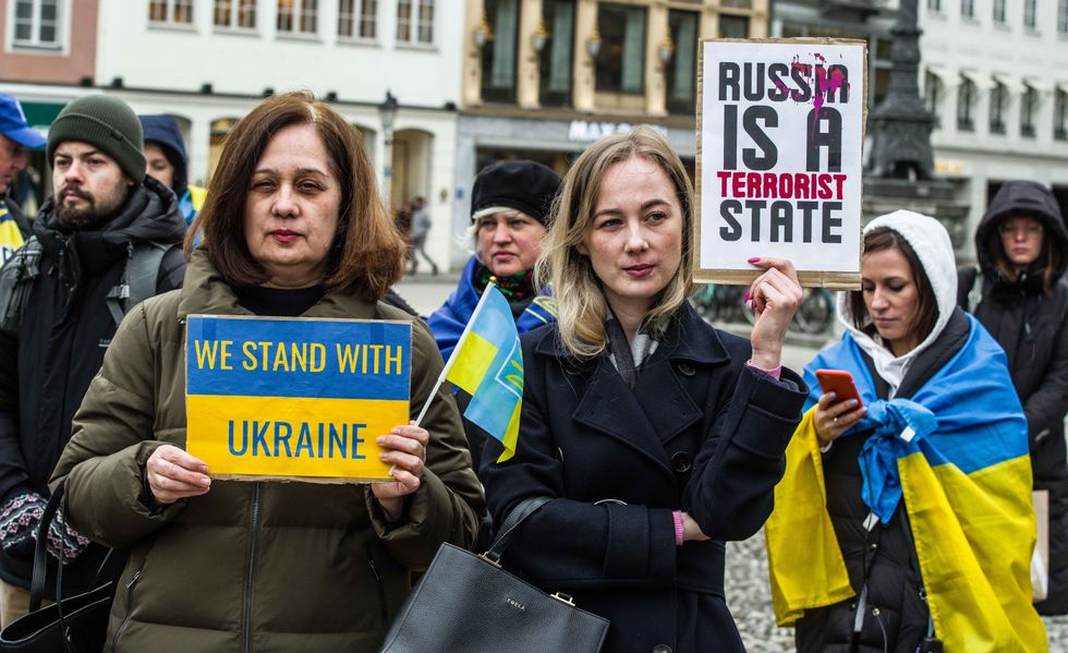Photo of a Pro-ukraine demonstration in Munich, Germany.