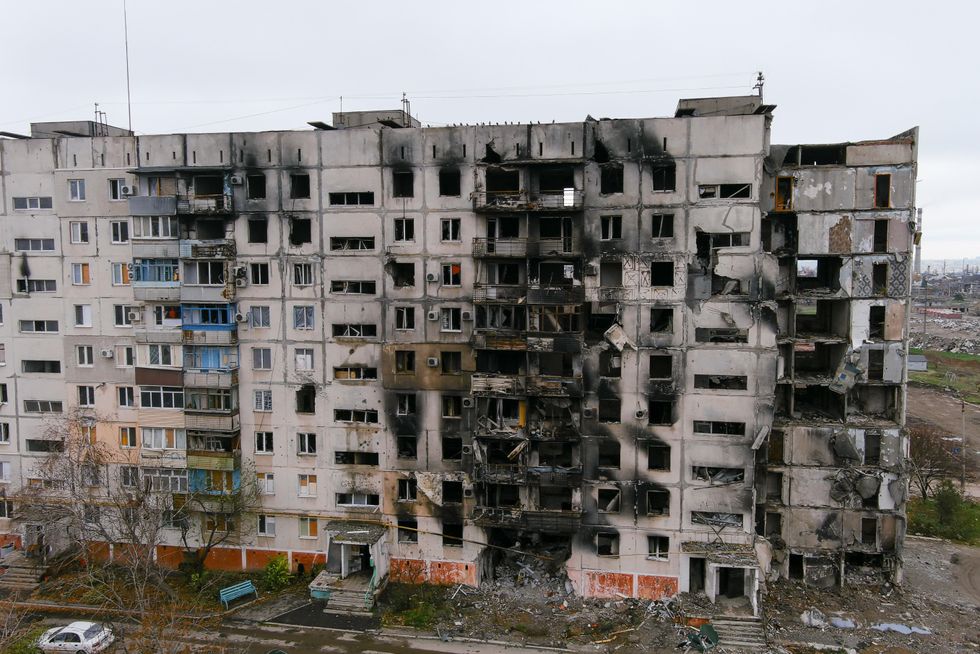 Photo of apartment building in Mariupol destroyed by shelling