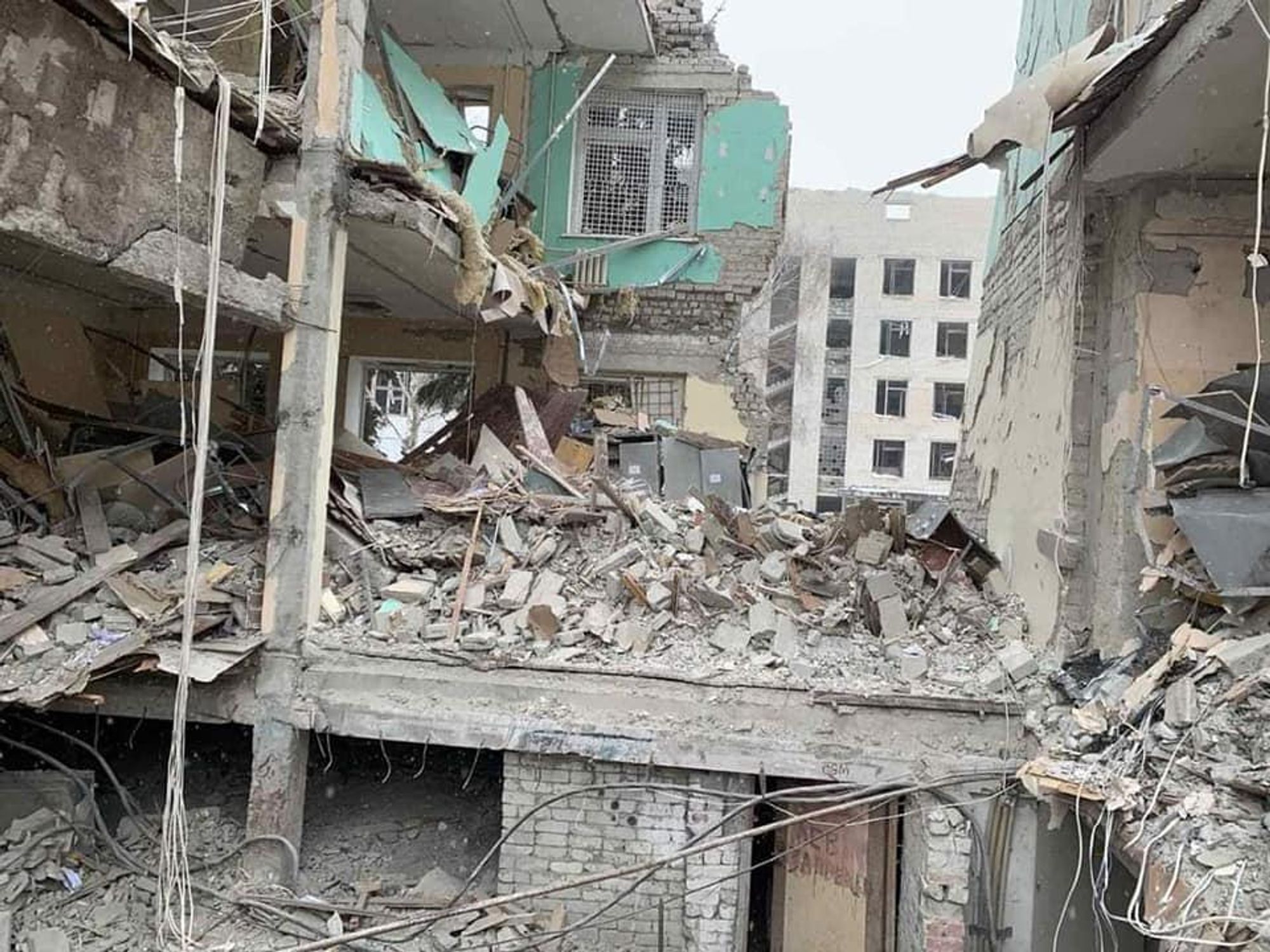 photo of destroyed buildings