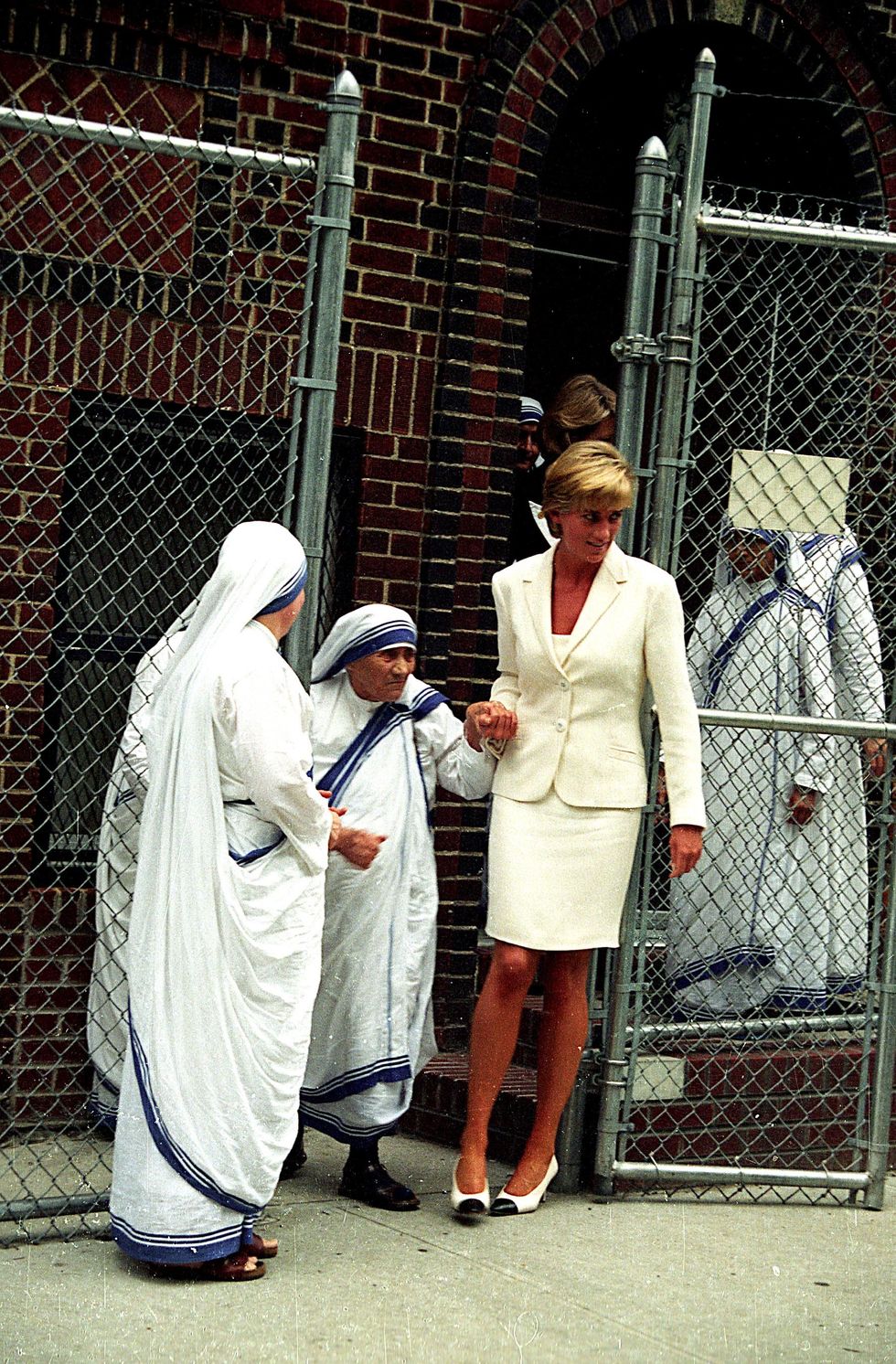 photo of ​Mother Teresa and Princess Diana in New York