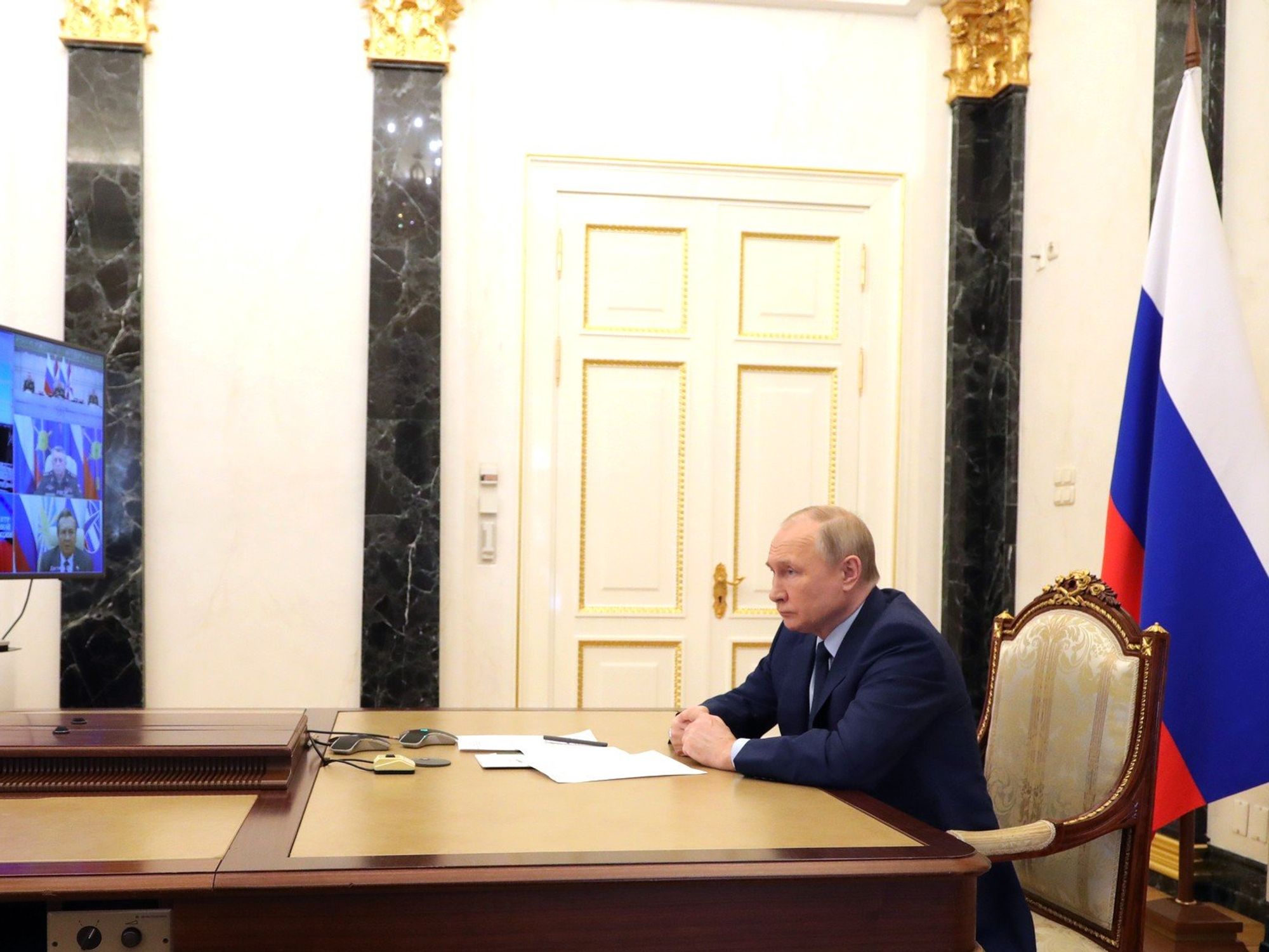 Photo of ​Russian President Vladimir Putin watching a (successful) missile launch from the Kremlin back in April