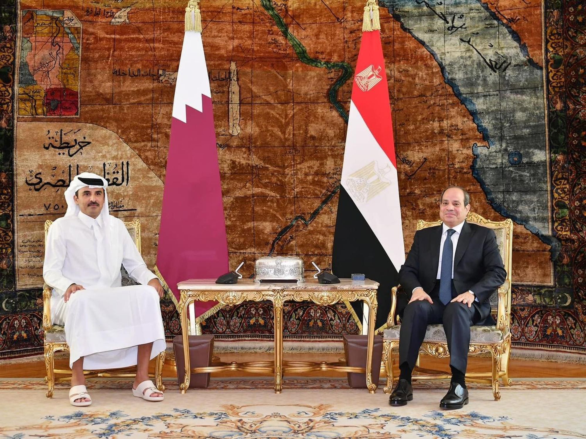 Photo of Egyptian President Abdel-Fattah al-Sisi and Qatari Emir Sheikh Tamim bin Hamad Al