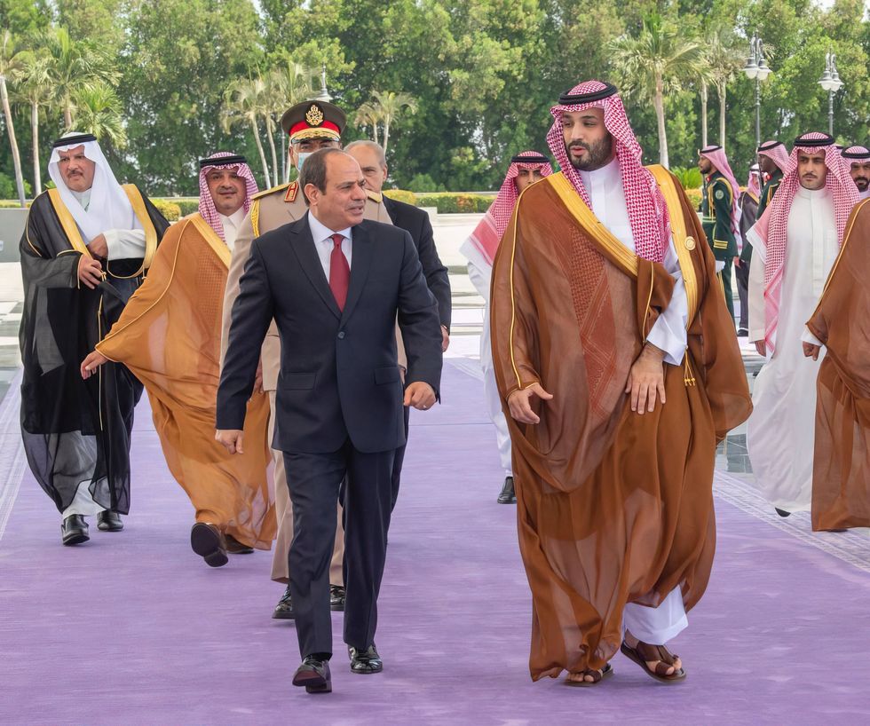 photo of el-Sisi and MBS walking
