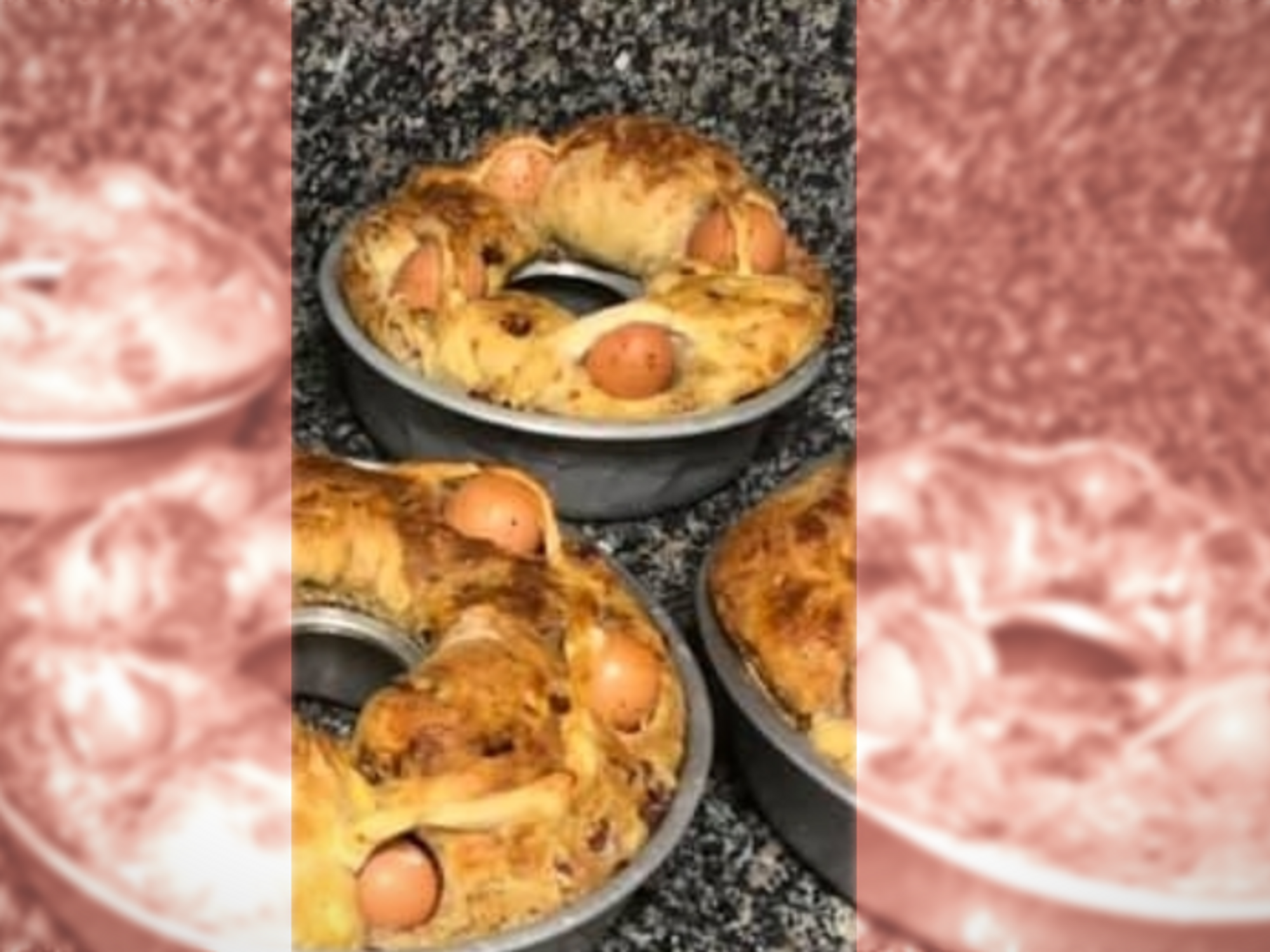 Photo of four Neapolitan casatielli