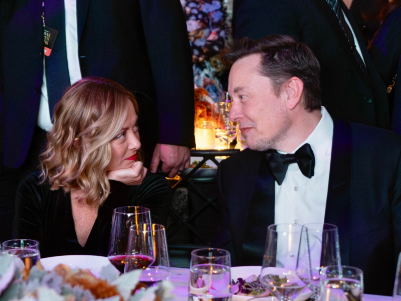 Photo of Georgia Meloni and Elon Musk dining together as they're invited to the the Ziegfeld Ballroom in New York on Nov. 23, 2022.