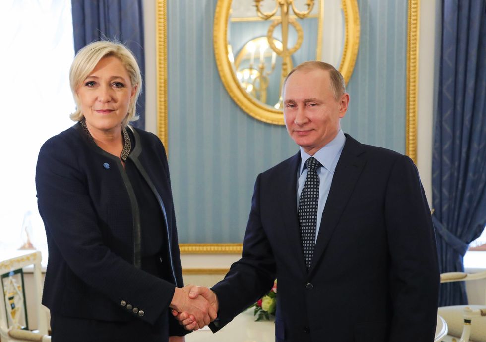 photo of len pen and putin in the kre