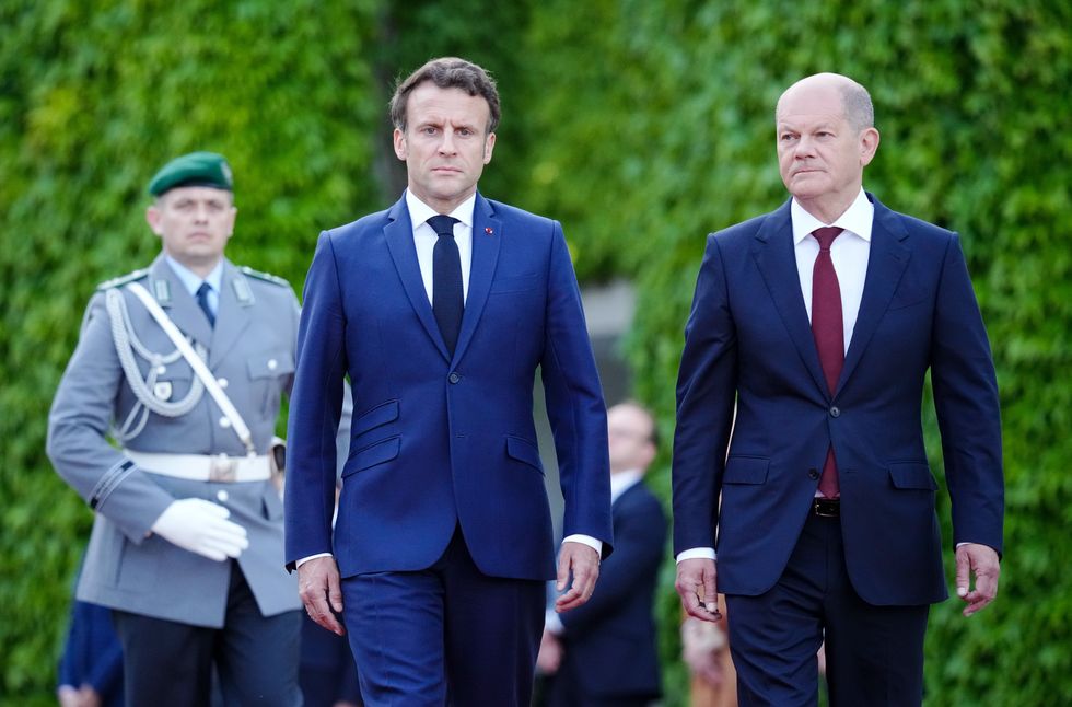photo of macron and scholz