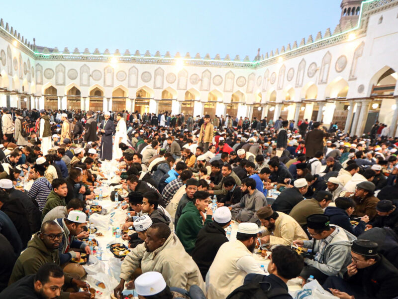 Photo of Muslims having iftar meals during Ramadan