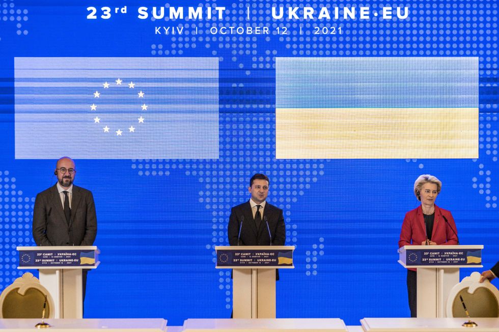 Photo of President of the European Council ​Charles Michel, Ukrainian President Volodymyr Zelensky, and President of the European Commission Ursula von der Leyen in Kiev on Oct. 12