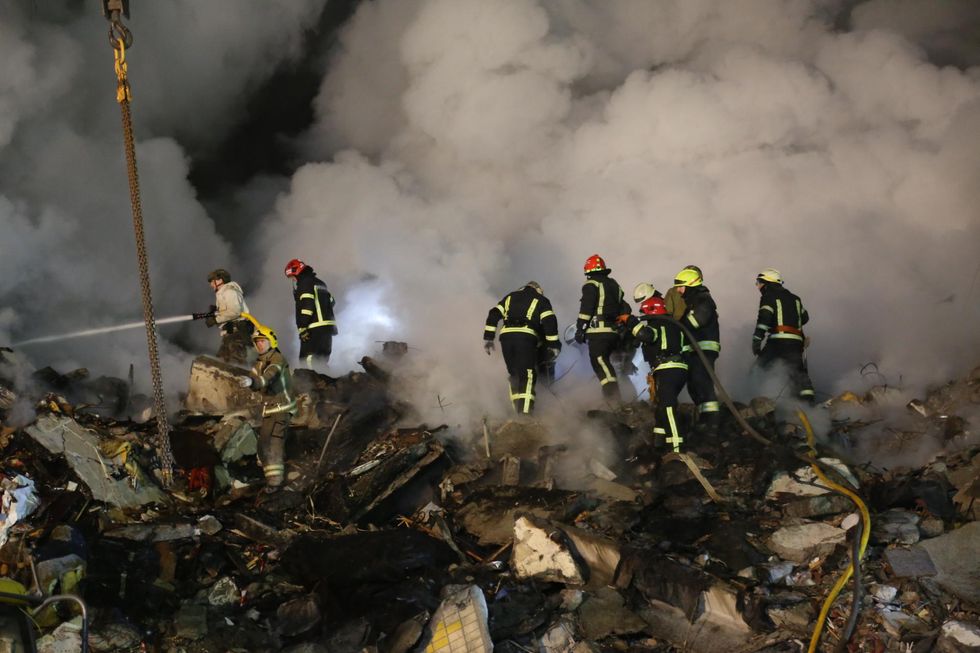 Photo of Searching through the rubble of the Dnipro apartment