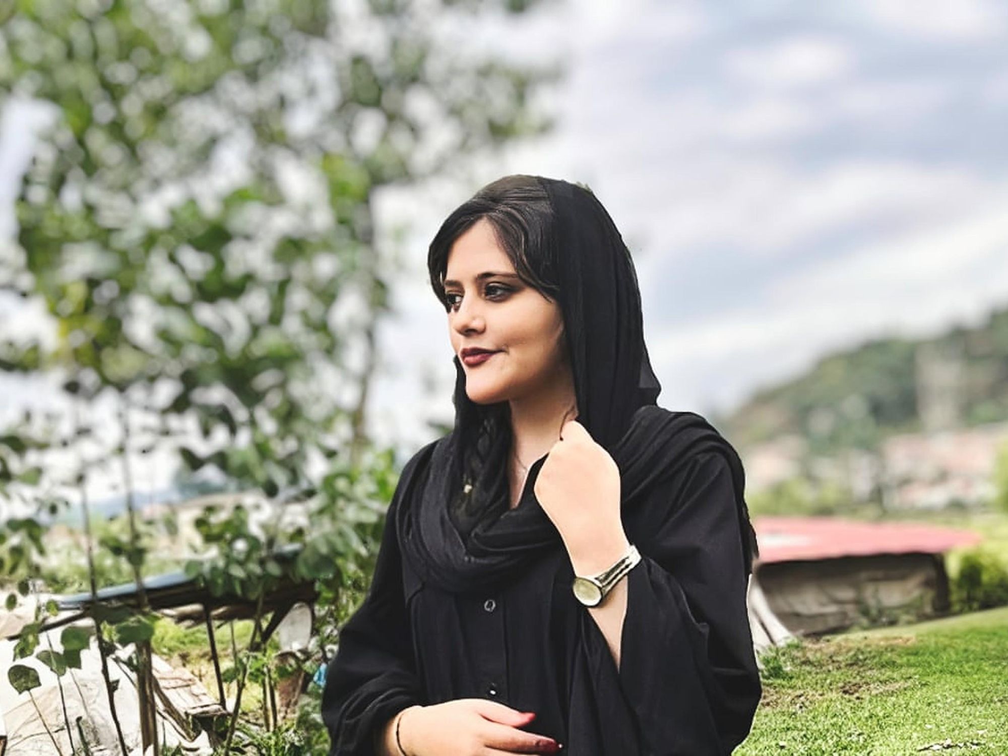 Photo of slain Iranian Mahsa Amini