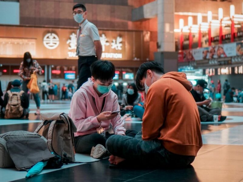 Photo of teenagers in Taiwan