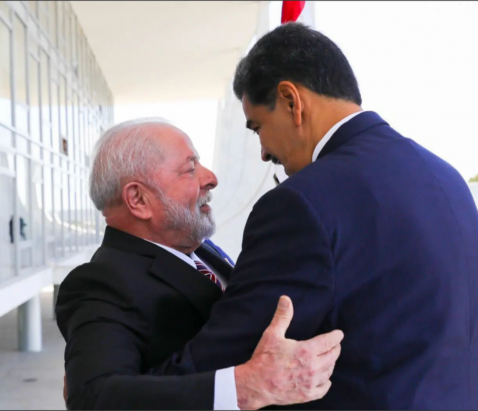 photo of the President of Venezuela, Nicolas Maduro, embracing the President of Brazil, Luiz Inacio Lula da Silva​.