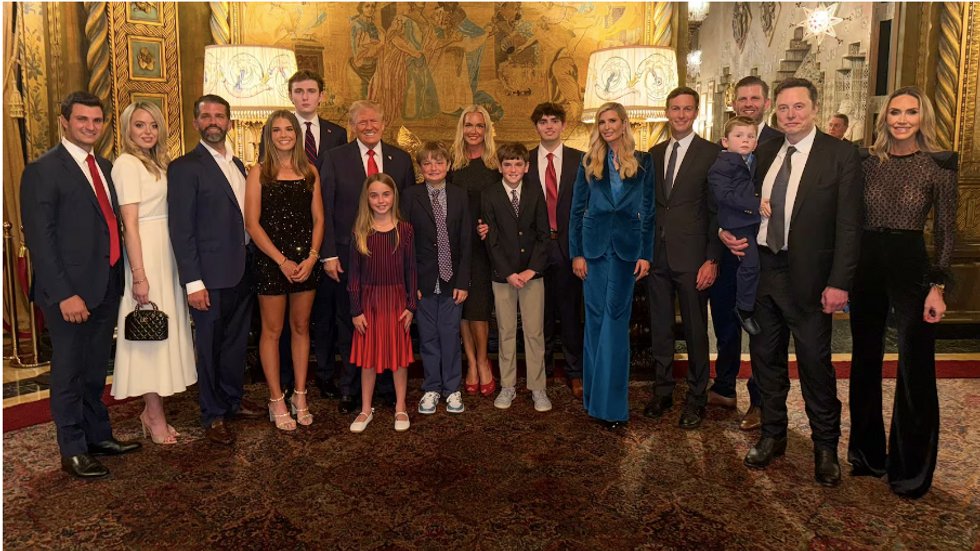 photo of trump family