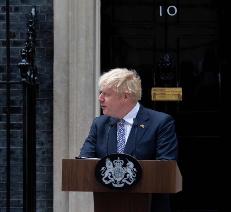 Photo of UK PM Boris Johnson resigning