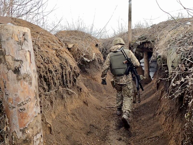 Photo of Ukraine soldiers patroling at Avdiivka city of Donetsk