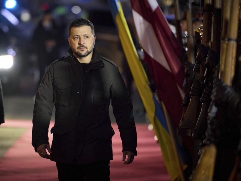 photo of Zelensky looking worried
