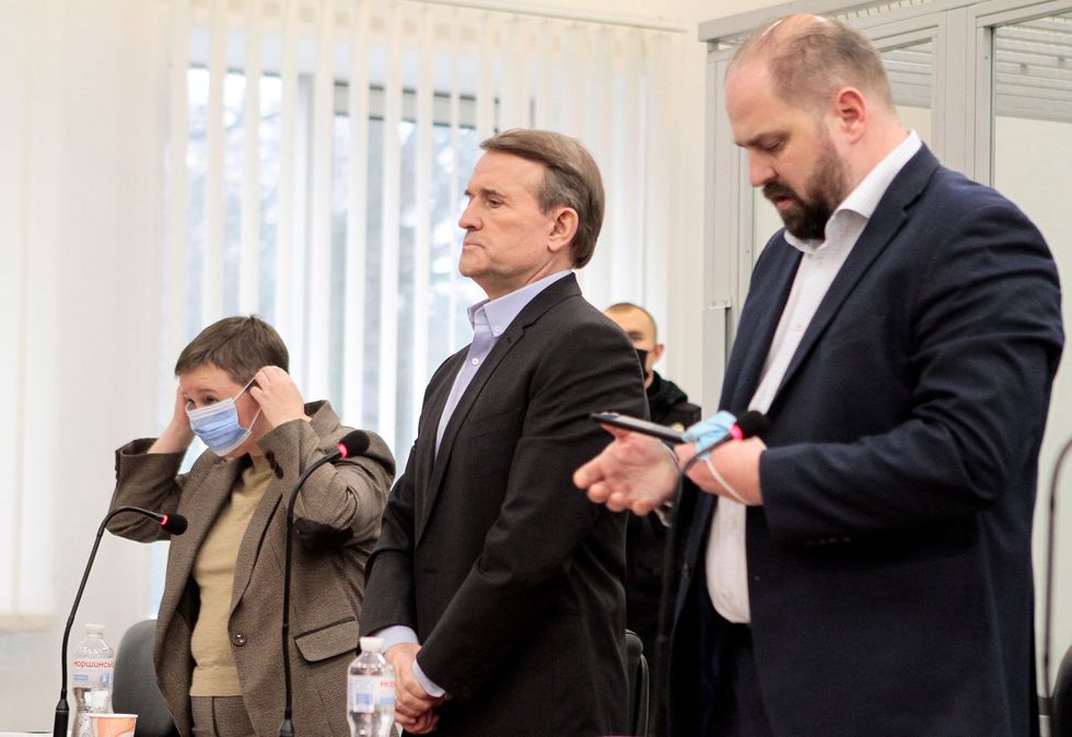 Photograph of Viktor Medvedchuk appealing the court's deceision to place him under house arrest.