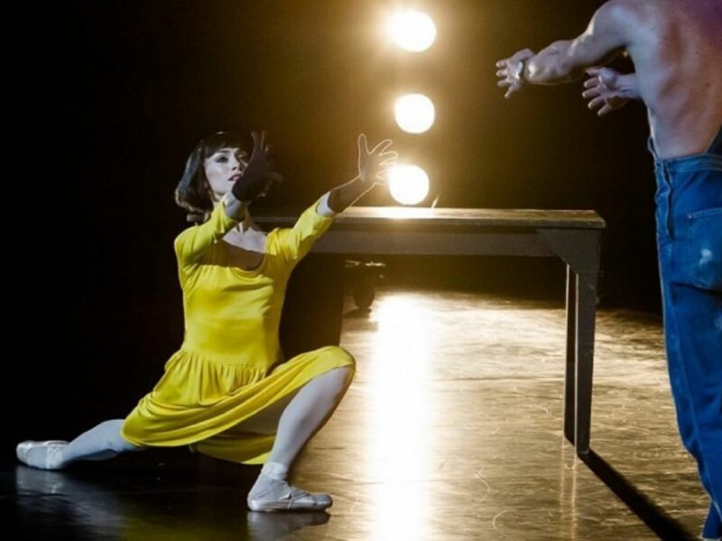 Picture of prima ballerina Eleonora Abbagnato on stage