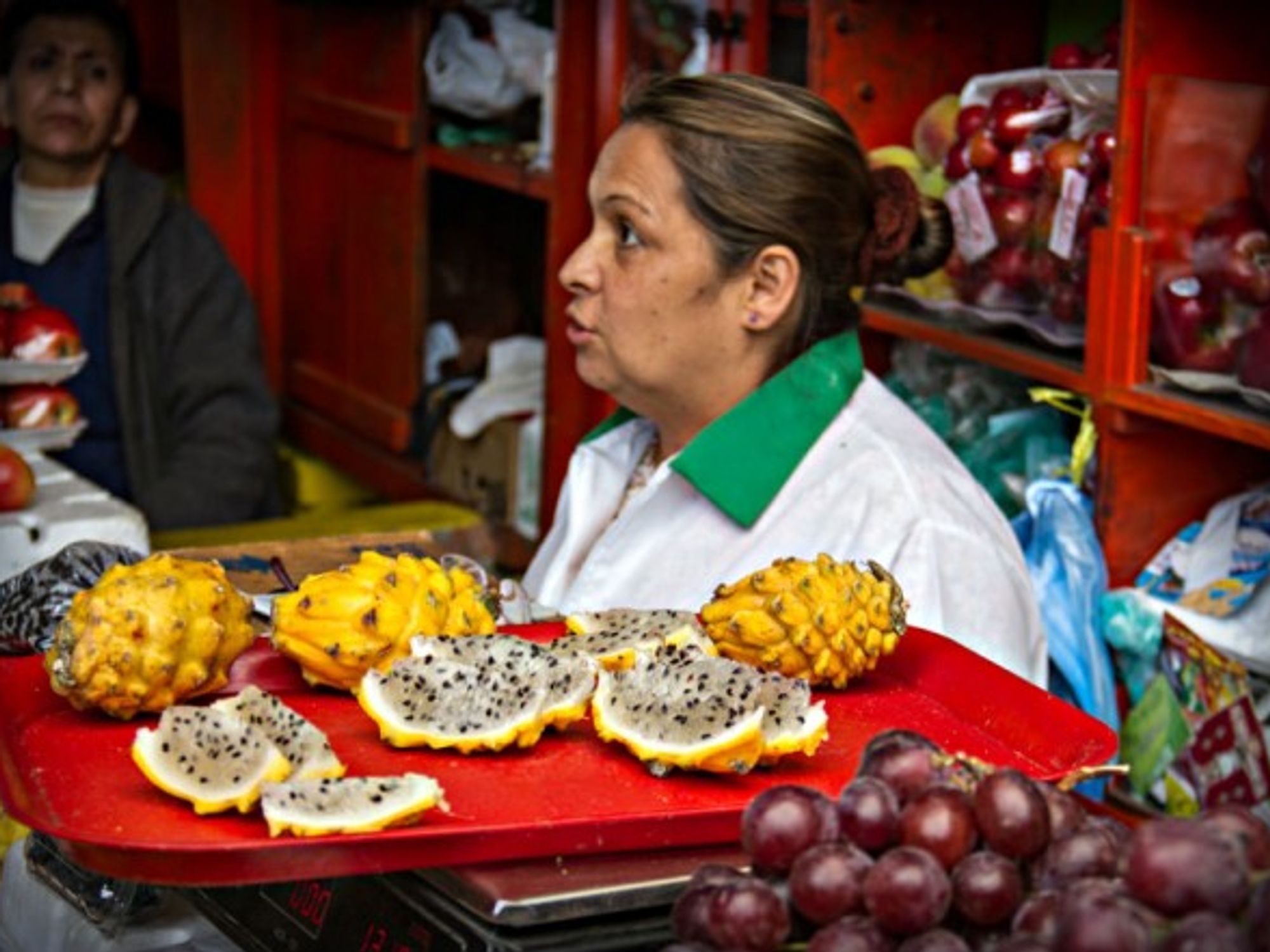 Pitaya on the market in Bogota