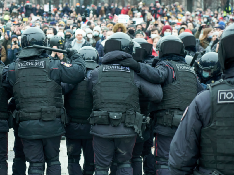 Police at Jan. 23 protest in Moscow in support of Alexei Navalny