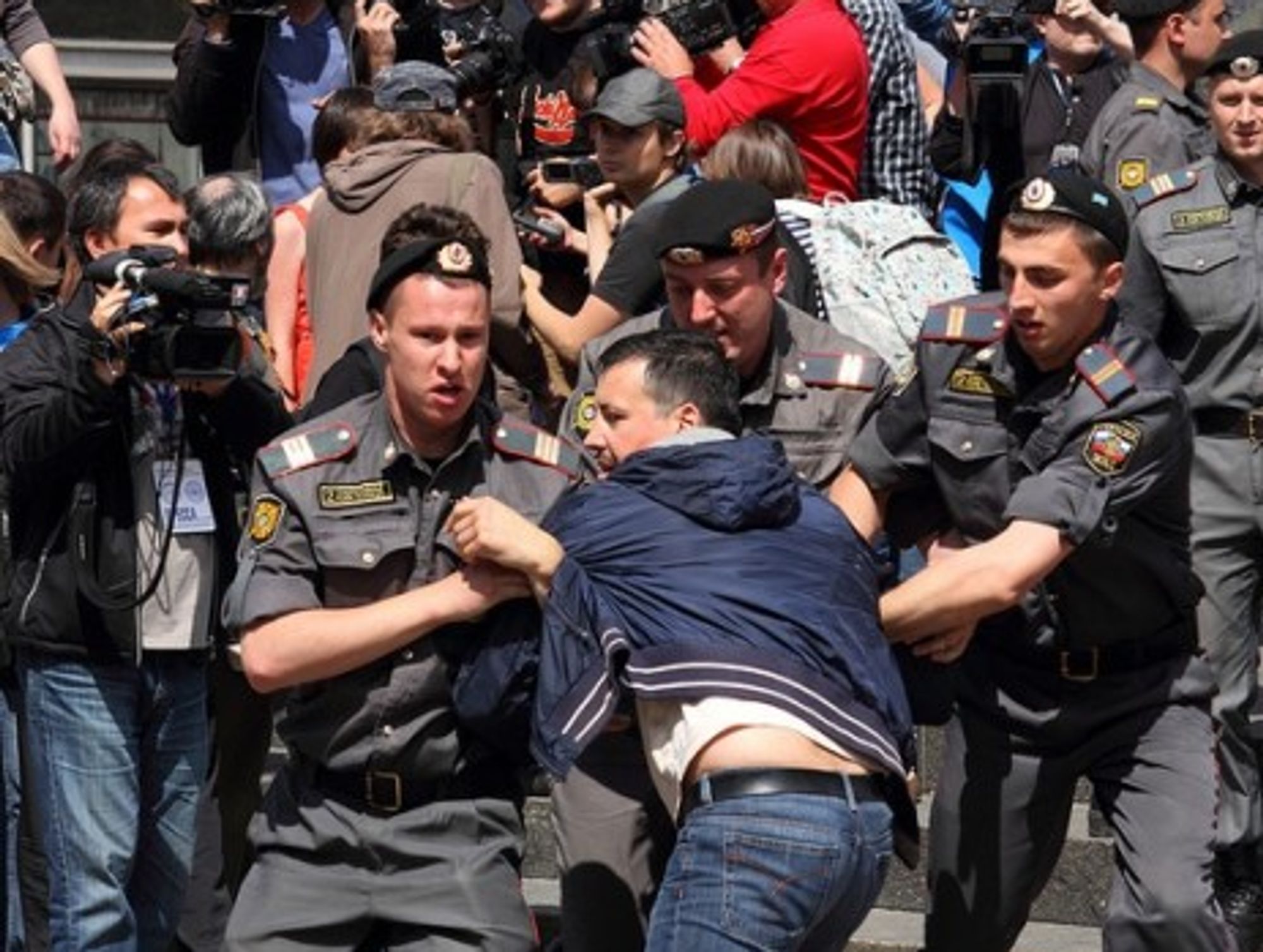 Police take on an unsanctioned LGBT protest last May