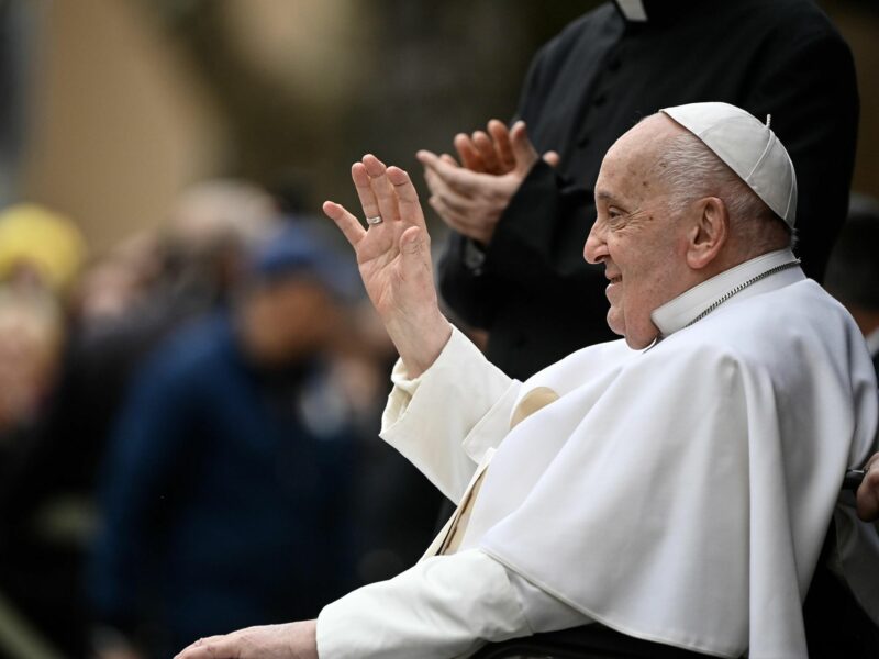 Pope Francis waves at faithfuls during the celebration of the 24 Hours for the Lord.