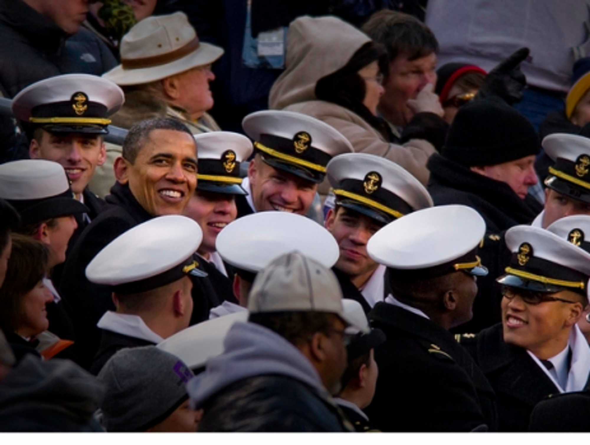 President Obama mingles with U.S. Navy midshipmen (honorablegerman)