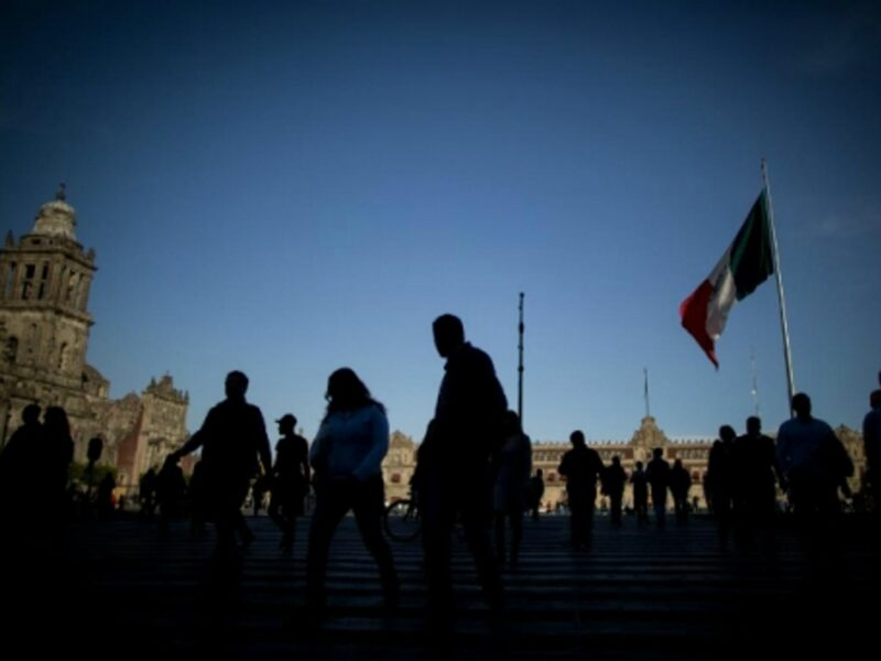 Pressure Mounts On Merkel, Syria Talks, Cruz The Comedian