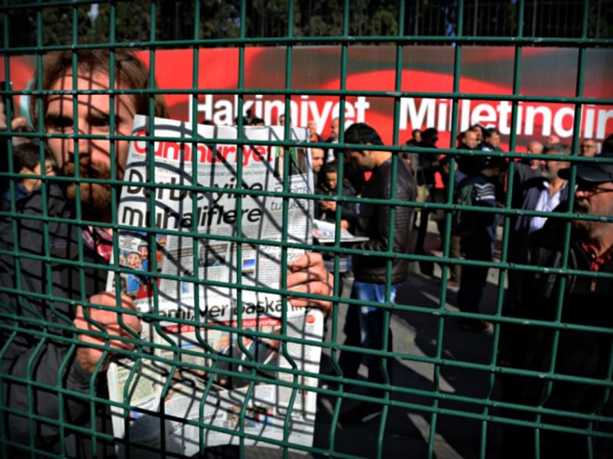 Protest outside Cumhuriyet daily HQ in Instanbul on Oct. 31