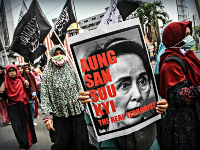 Protests in Indonesia against Aung San Suu Kyi