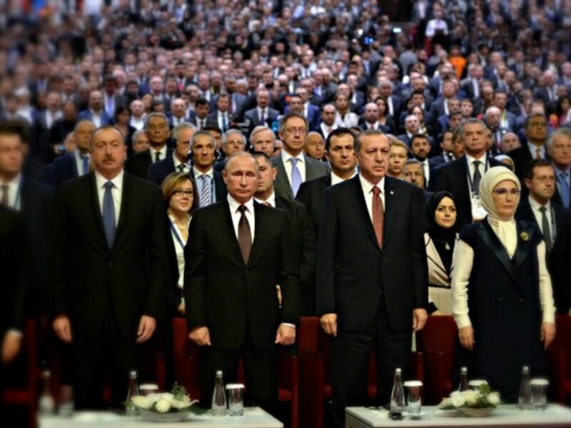Putin, Erdogan and other leaders last year in Istanbul.