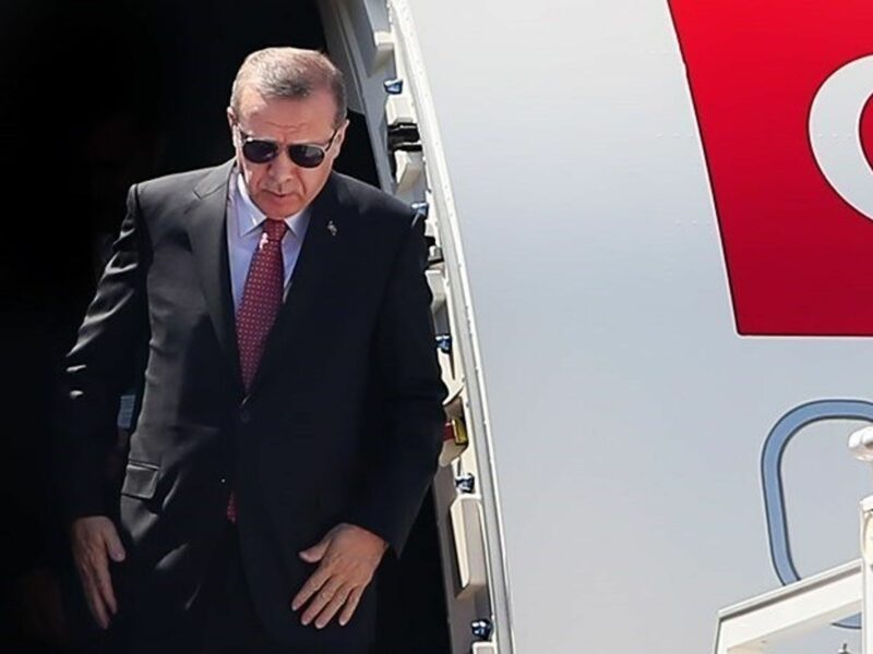 Recep Tayyip Erdogan getting off a plane.