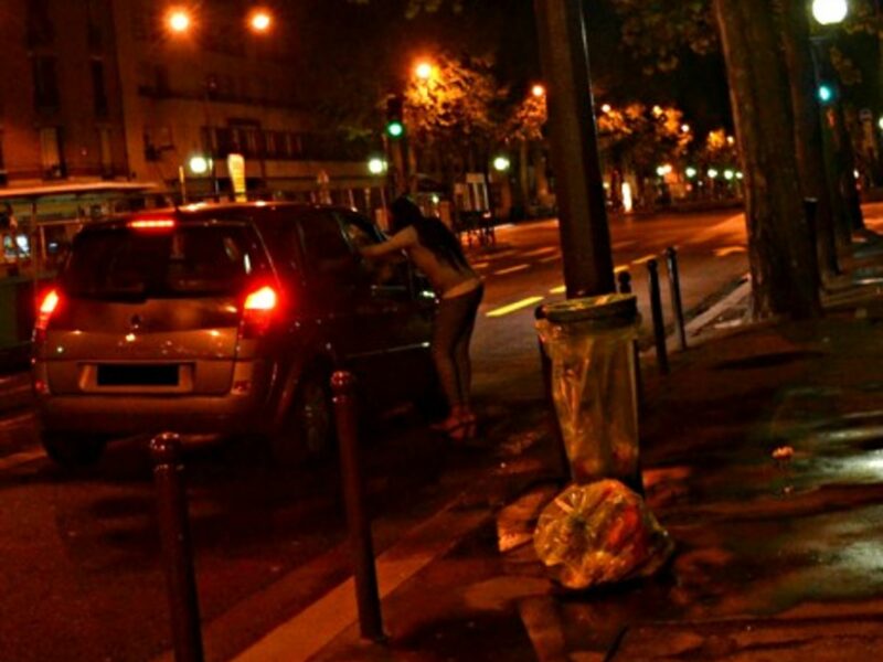 "Red lights" in Paris