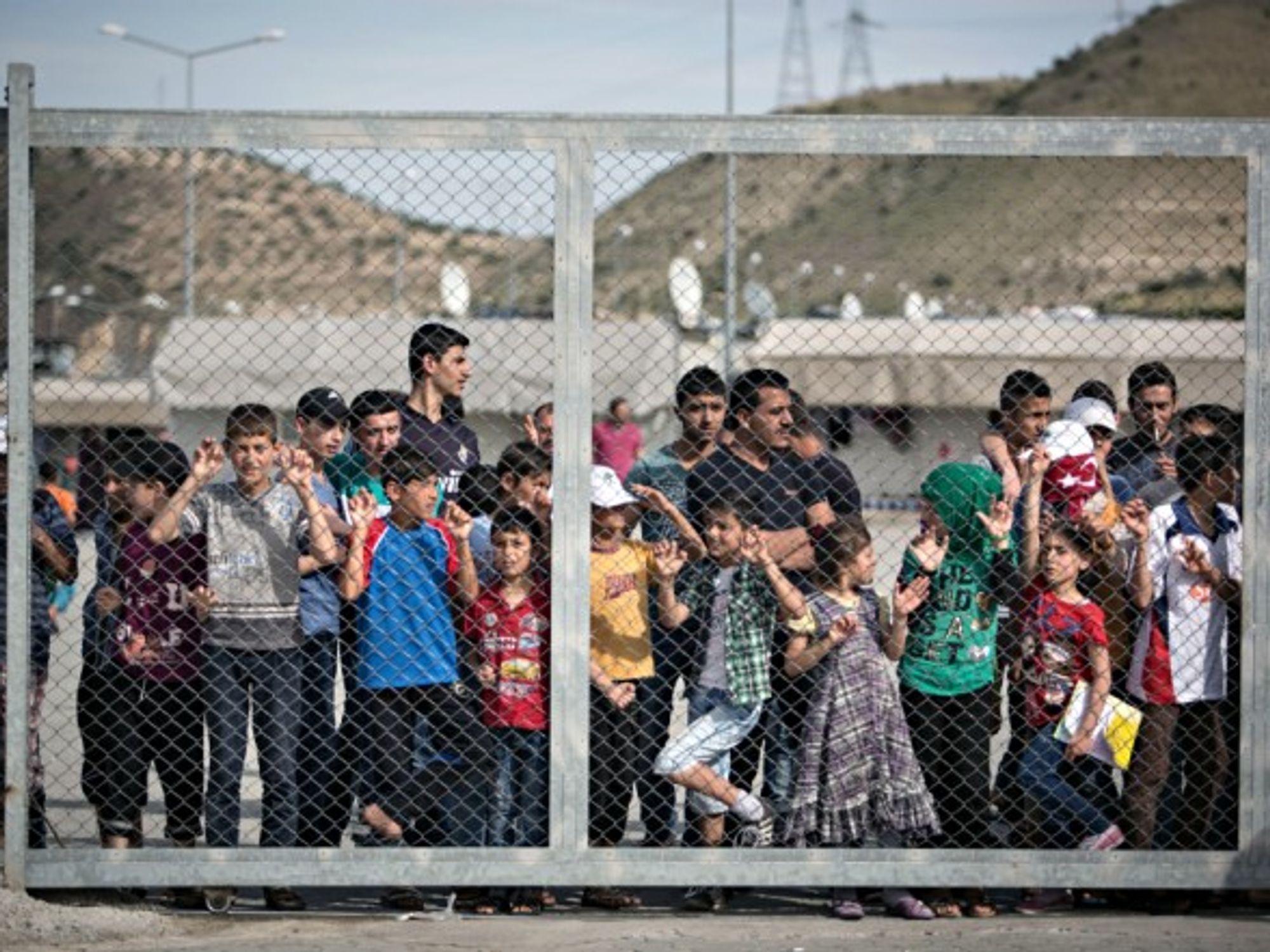 Refugees waiting at the border in Gaziantep, Turkey