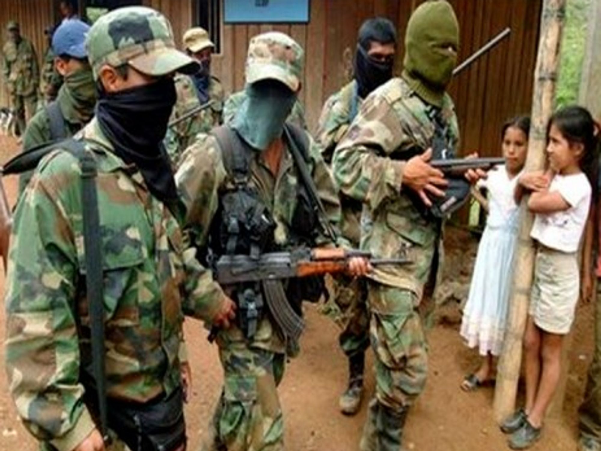 Resisting is what the FARC does best (SMORENO2007)