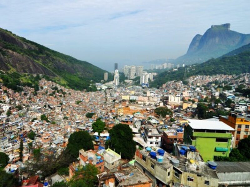 Rocinho, Rio's most populous favela