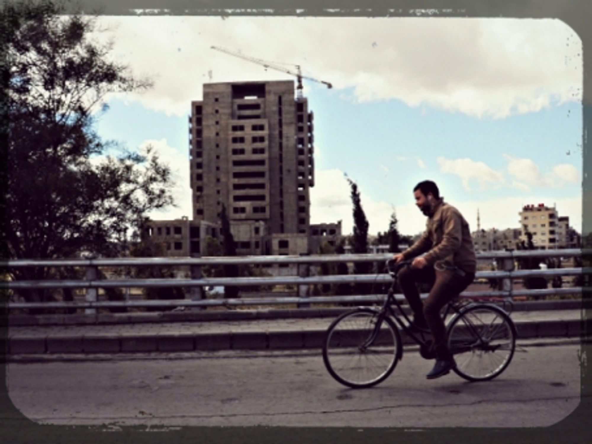Rolling back to life in Damascus