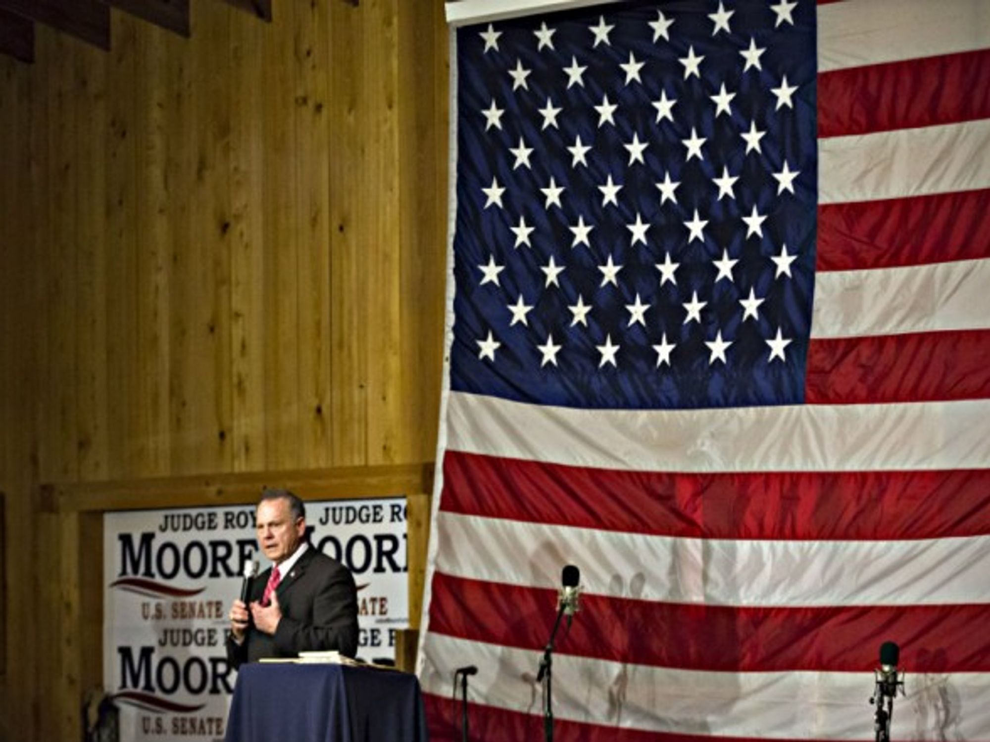 Roy Moore on campaign trail before his defeat