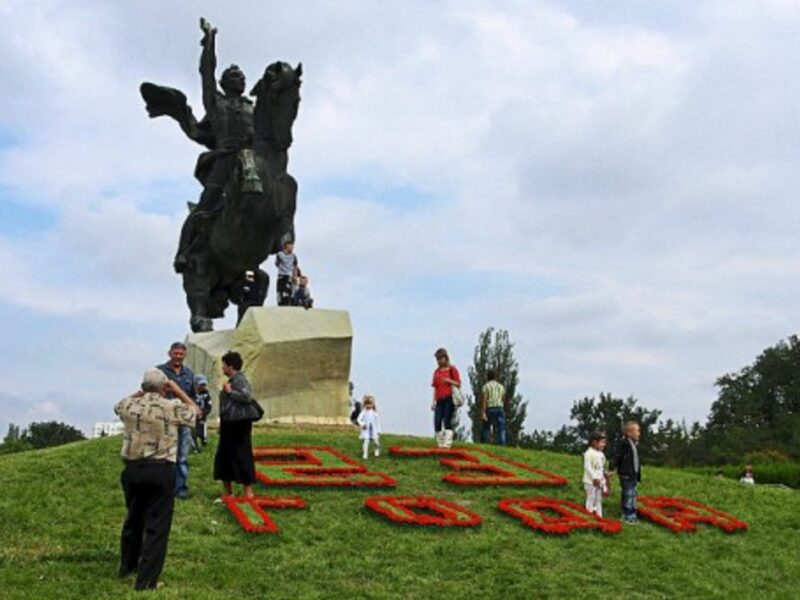 Russian general Alexander Suvorov in Transnistria, which is now in Moscow's fold.