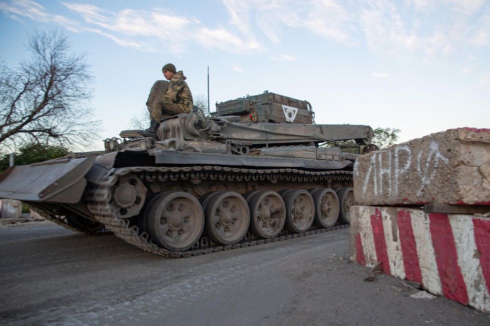 Russian tank in Luhansk