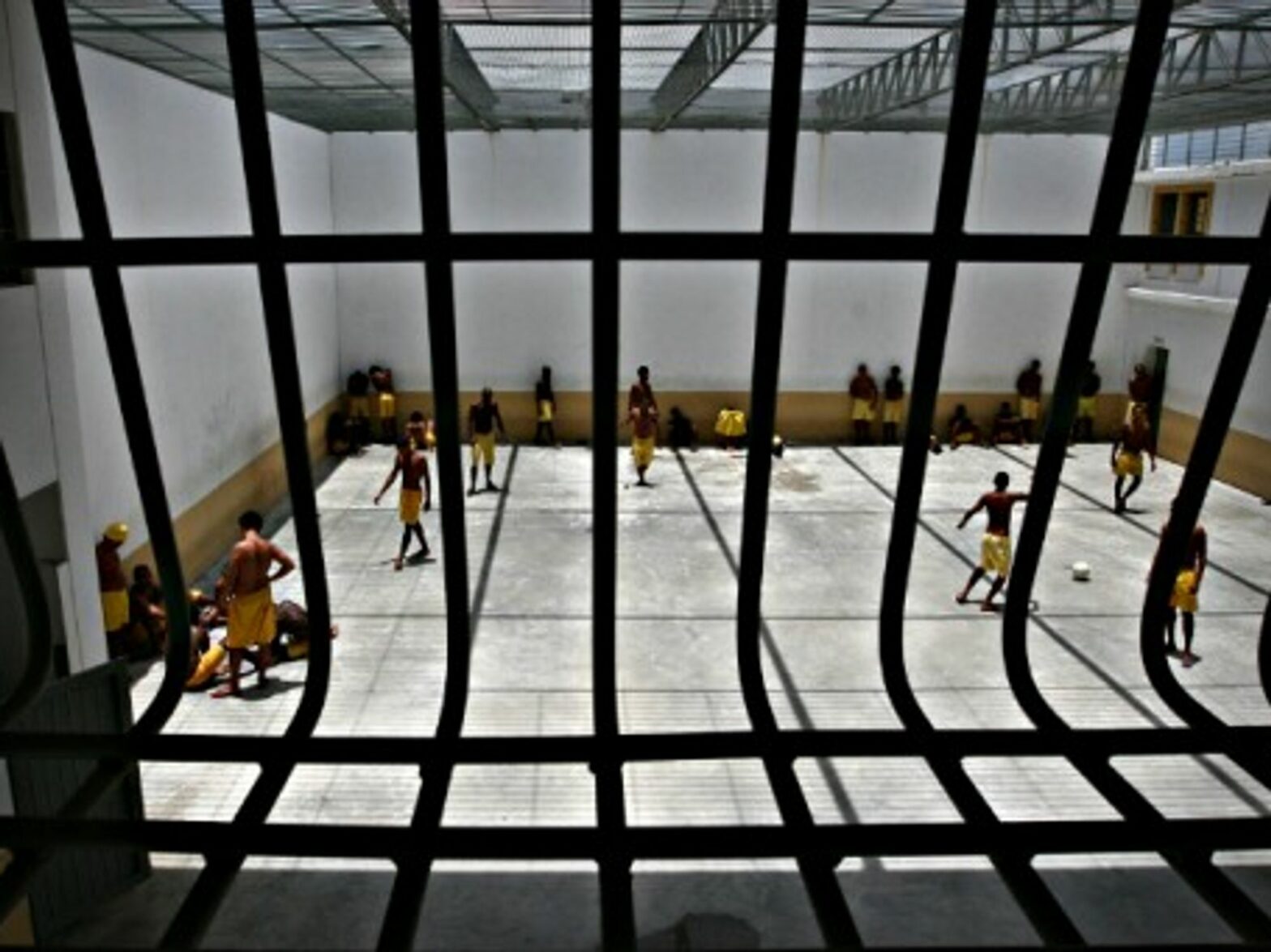 Salvador's Lemos Brito Penitentiary