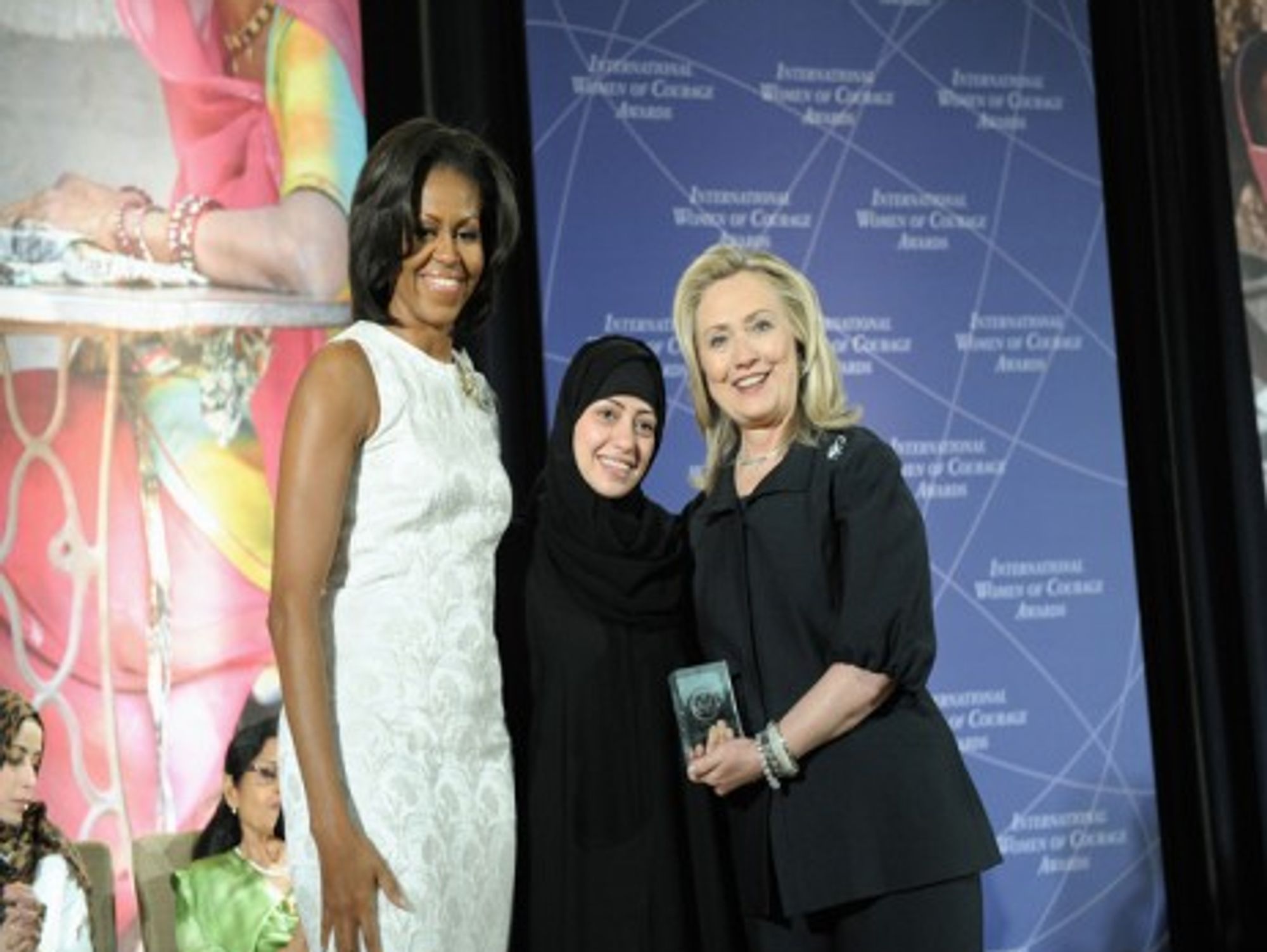 Samar Badawi between Michelle Obama and Hillary Clinton at the 2012 International Women of Courage Awards (State Dept)