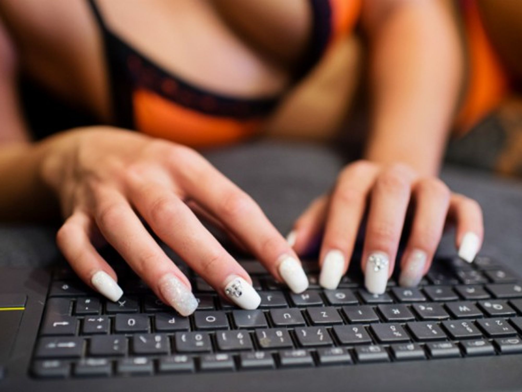 Sandy began her cam-girl career exactly two years ago by opening an account on MyFreeCams