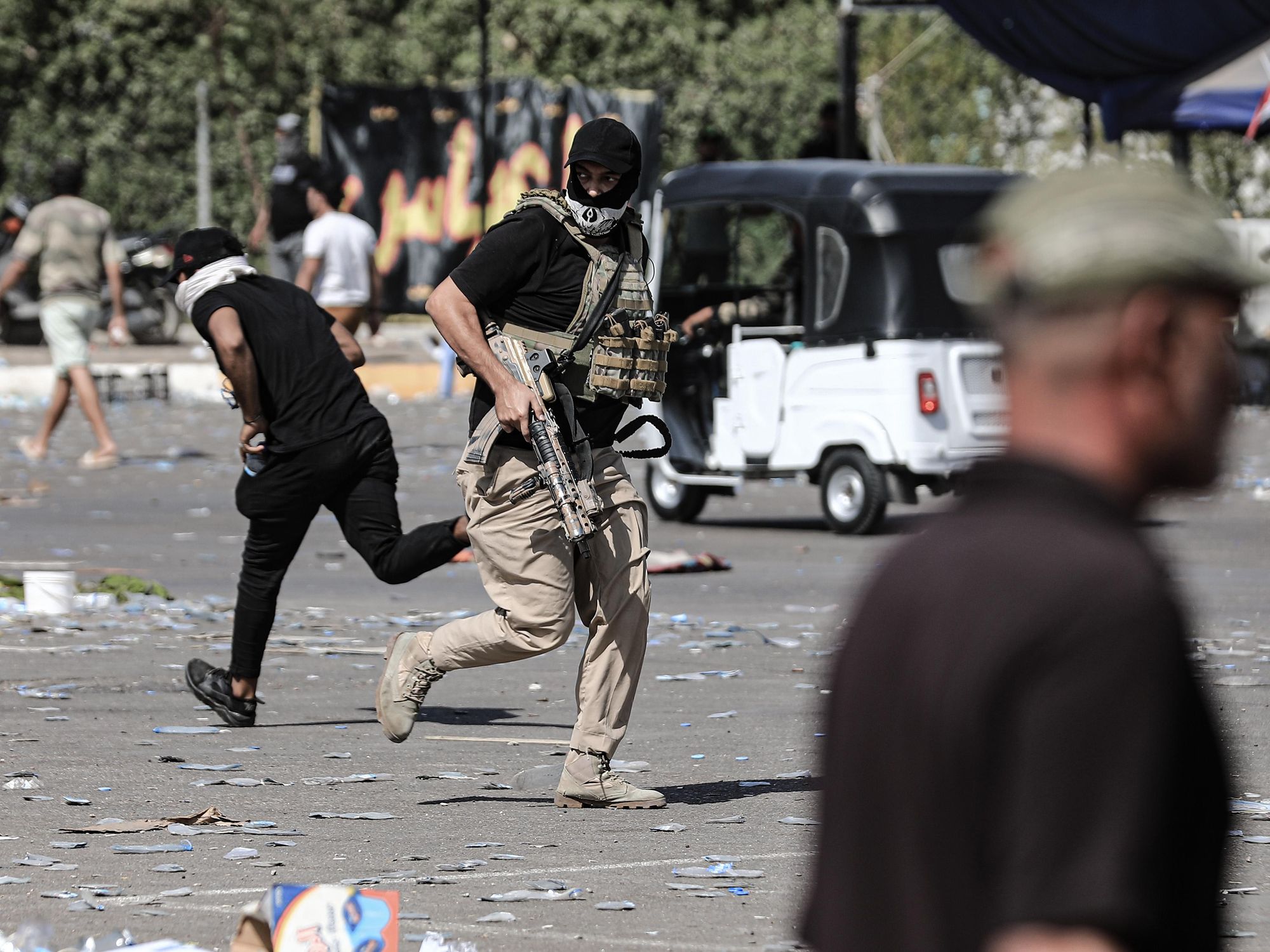 Saraya al-Salam soldiers