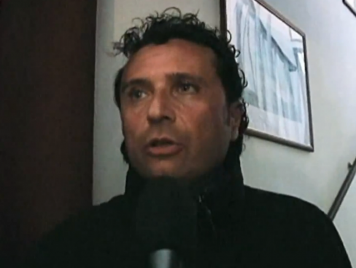 Schettino interviewed three days after the accident (ITN)
